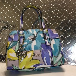 Guess purse
